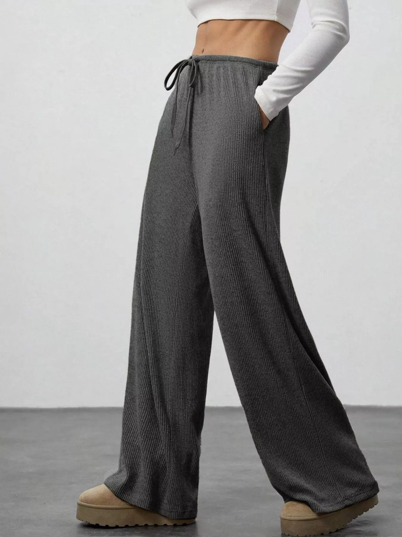 Relaxed Fit Drawstring Pants