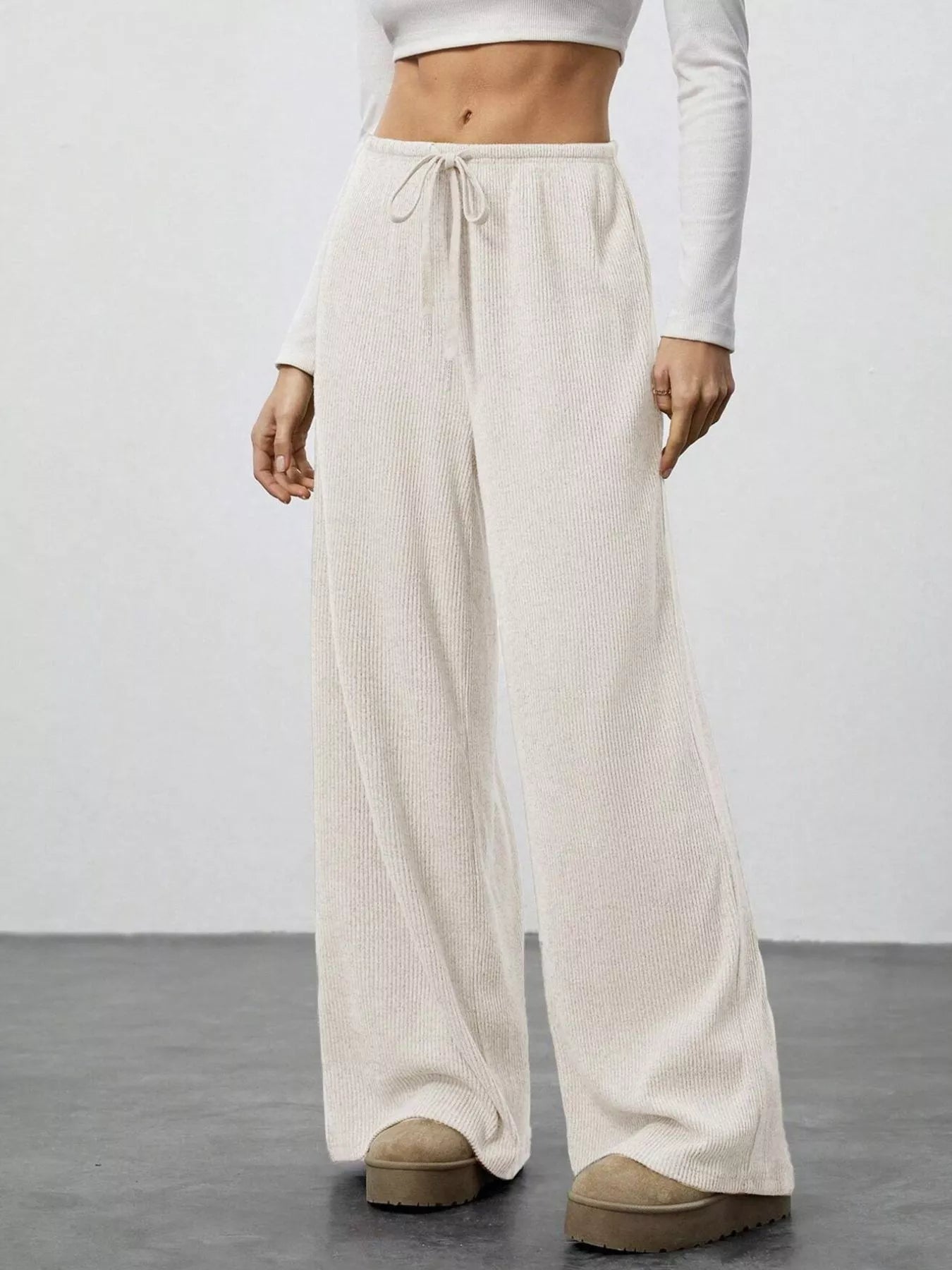 Relaxed Fit Drawstring Pants