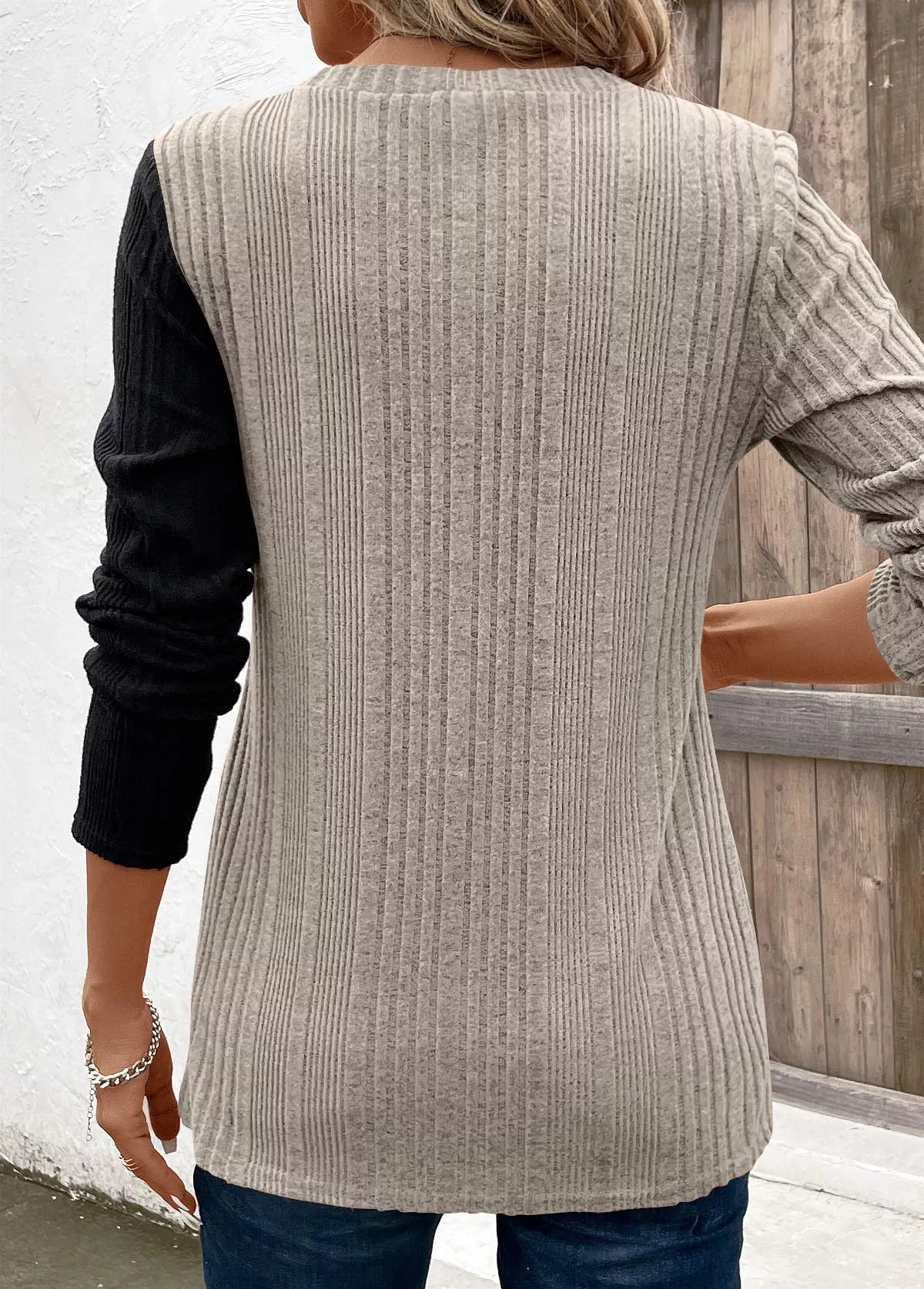 Color Block Ribbed Knit T-Shirt