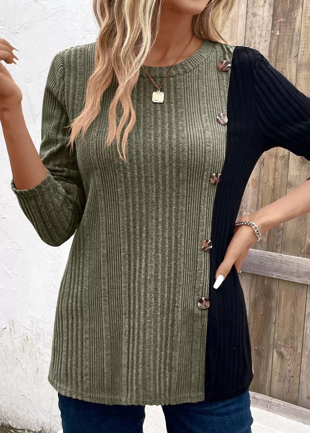 Color Block Ribbed Knit T-Shirt