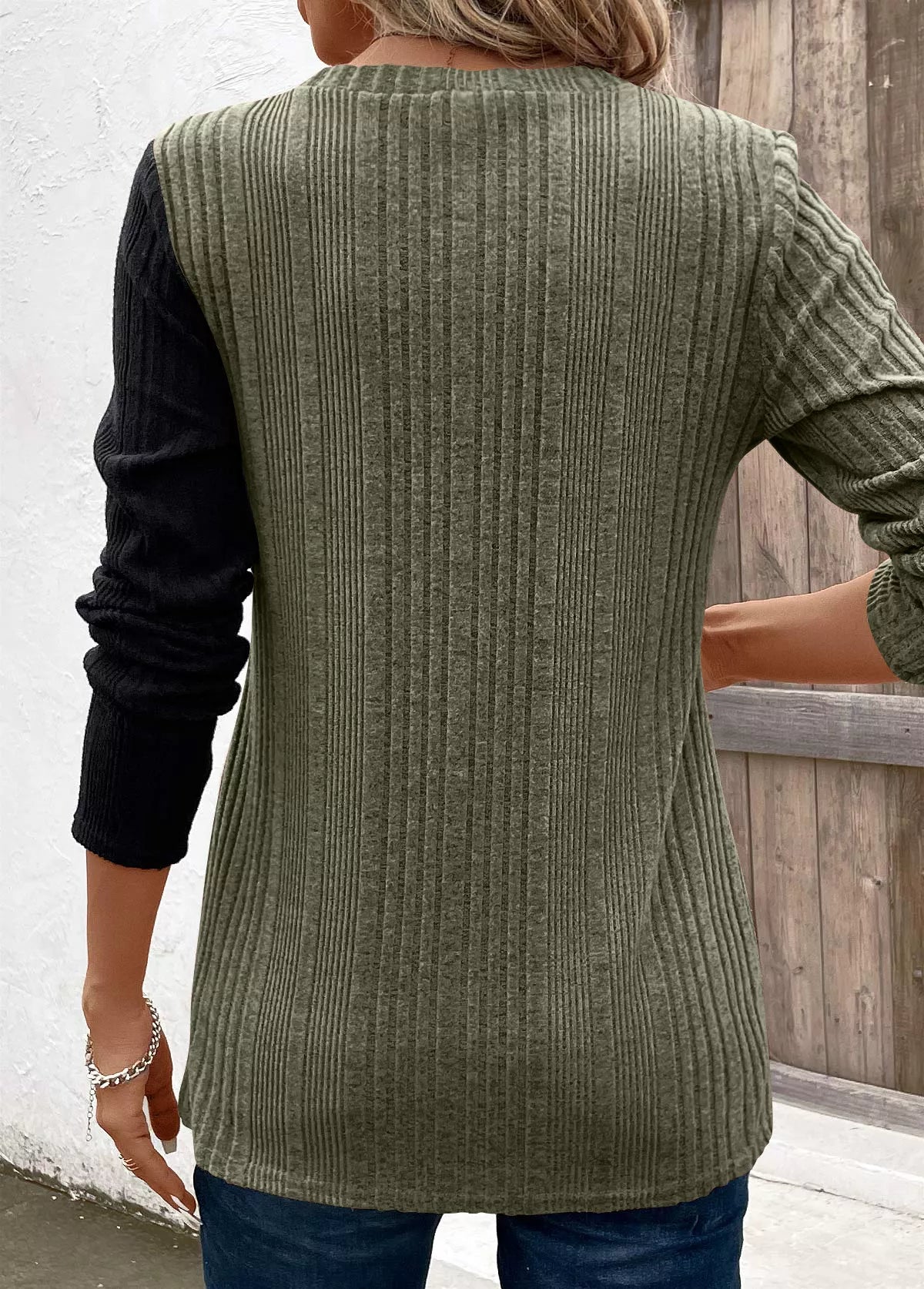 Color Block Ribbed Knit T-Shirt