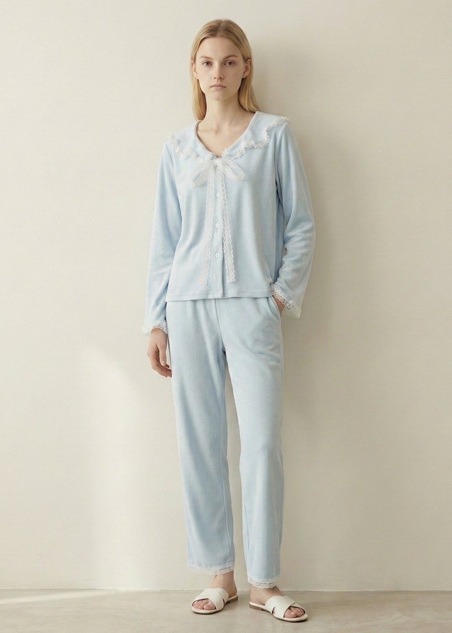 Rosy Velvet Coquette Lace Pajama Set / Pink