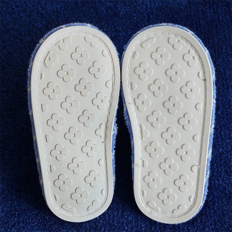 Thin Striped House Slippers / White